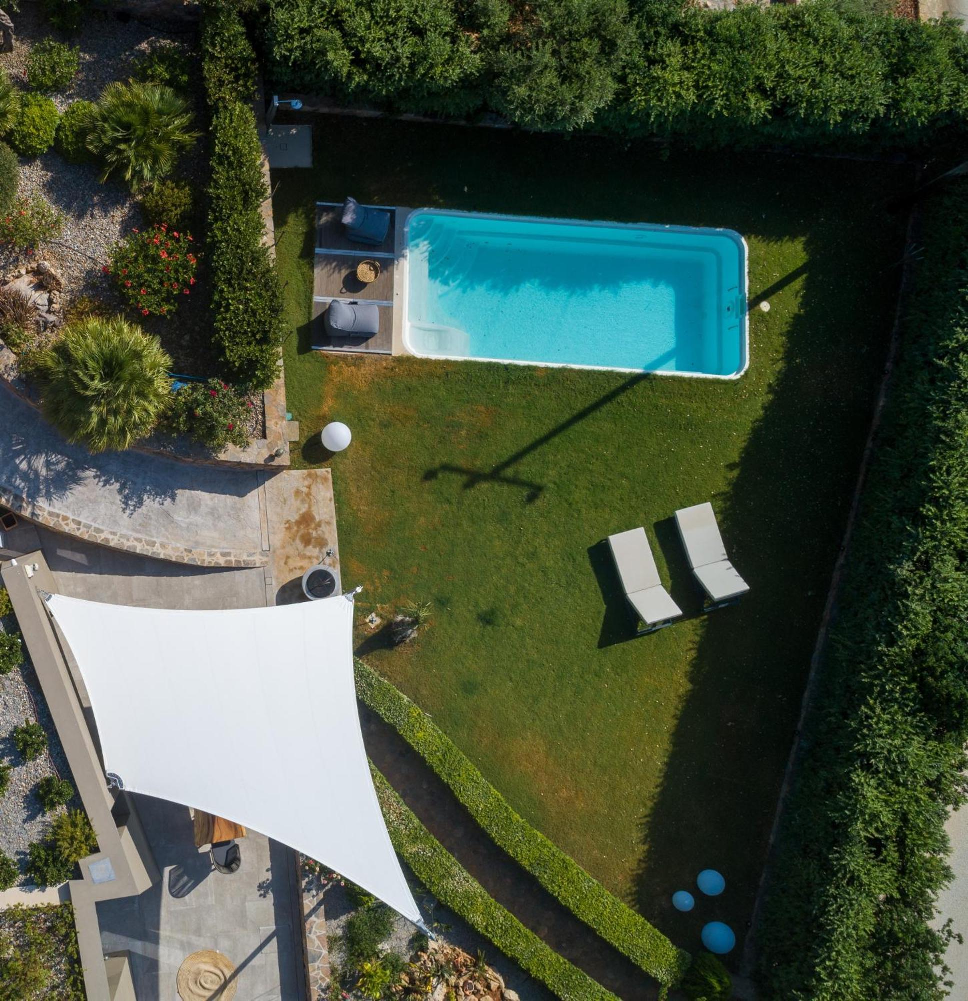 Lithari Luxury Private Pool, Mountain View Villa